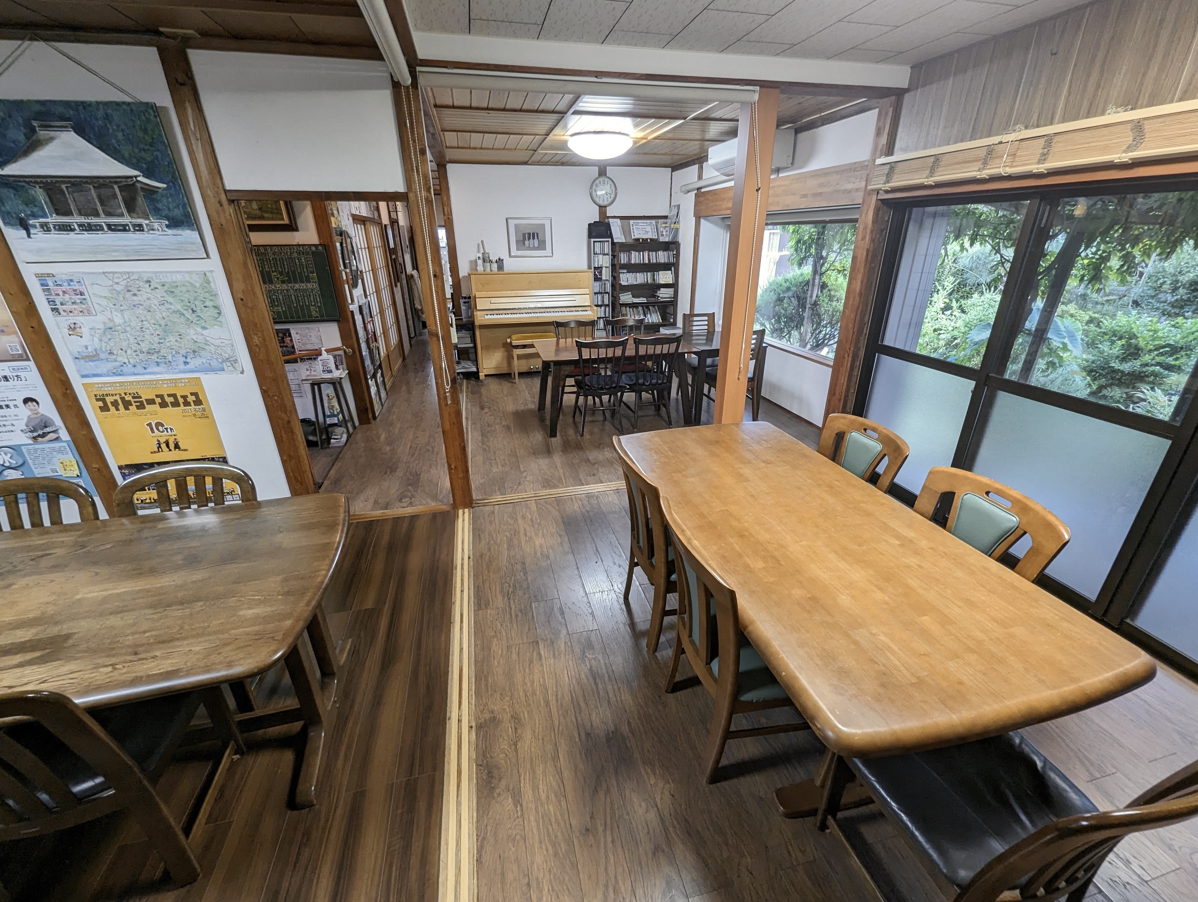 カフェ②(夜、宿泊者利用可)